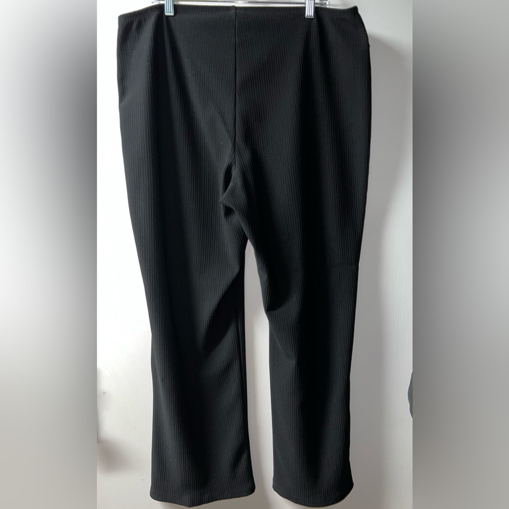 🆂🅾🅻🅳! Essentials Black Ribbed Ladies Pants - Picture 5 of 8